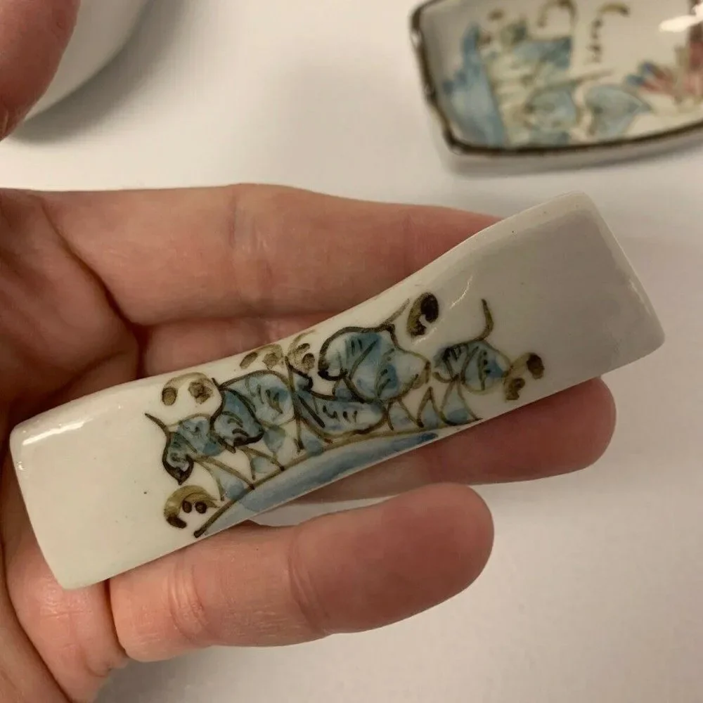 Vintage Set Asian Spoon Chop Stick Rest